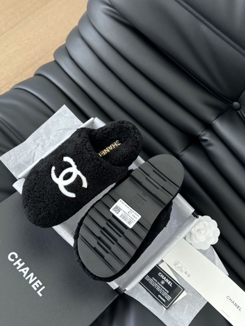 Chanel Slippers